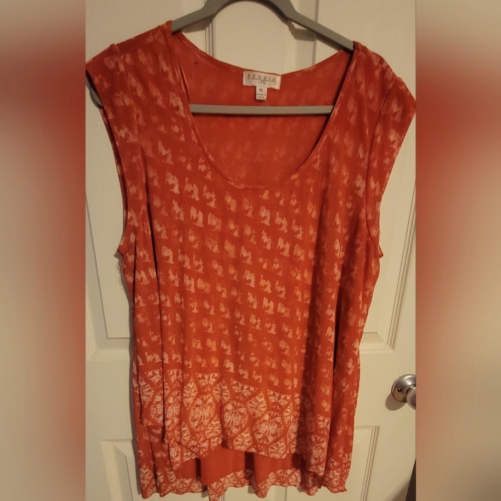 Studio JP Women's sleeveless top XL